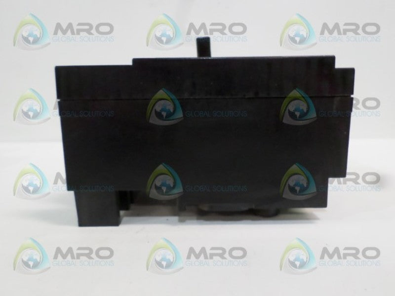 ITE EF3-B030 CIRCUIT BREAKER NSNP