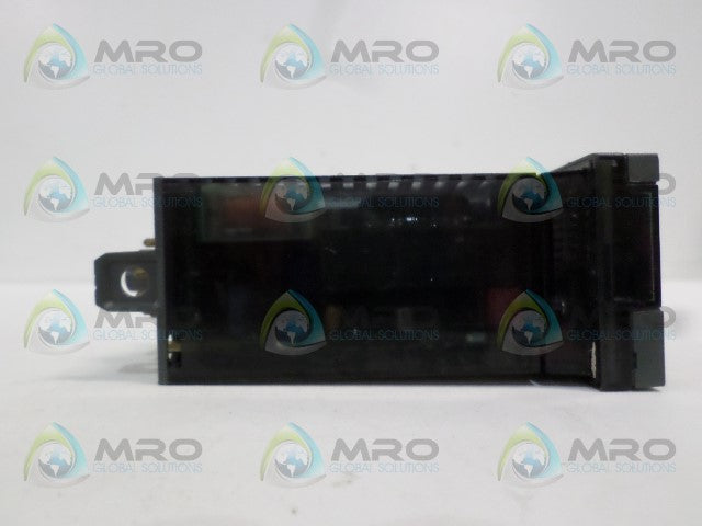 OMEGA CN9111 TEMPERATURE CONTROLLER *USED*