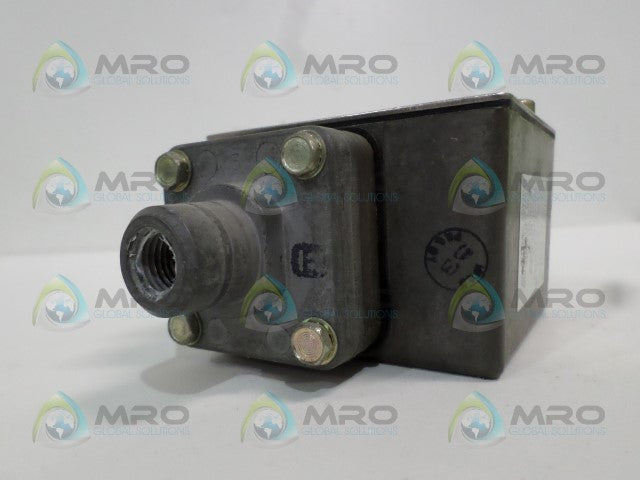 BARKSDALE E1H-R250 PRESSURE ACTUATED SWITCH *NEW NO BOX*