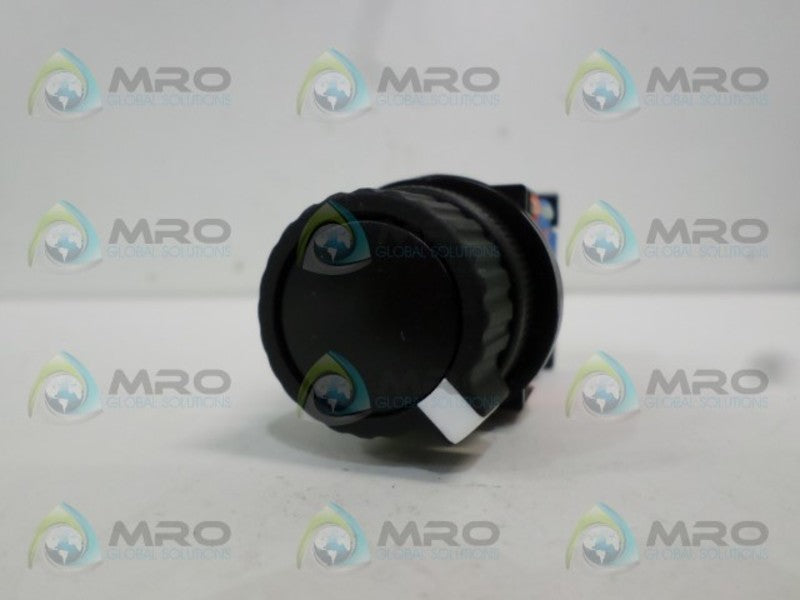 FUJI ELECTRIC AR30S2R-22B PUSH/SELECTOR SWITCH *NEW IN ORIGINAL PACKAGE*