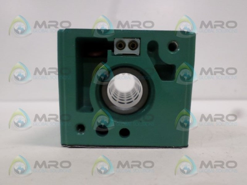 NUMATICS 554SS400K000030 SOLENOID VALVE (BODY ONLY) *USED*