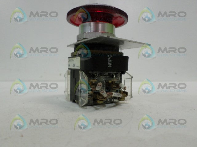 ALLEN BRADLEY 800T-FXTQ24RA1 SER. T PUSHBUTTON *USED*