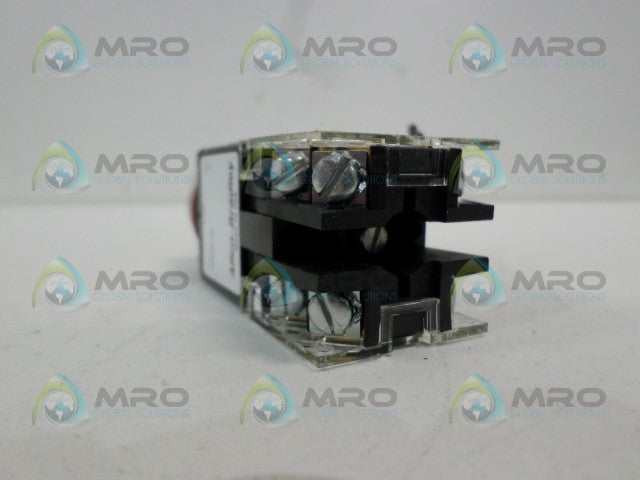 ALLEN BRADLEY 800MR-A2 SER. A  BLACK PUSHBUTTON *USED*