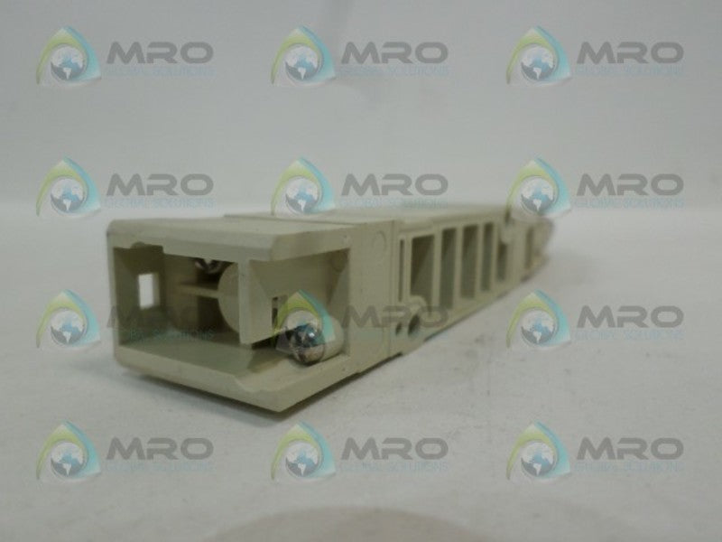 SMC SV3000-N0-P SOLENOID VALVE *USED*