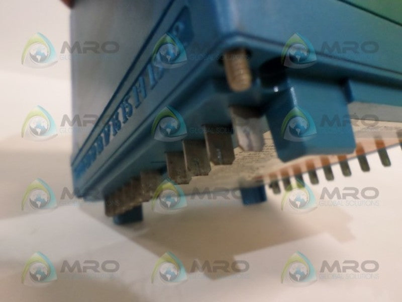 HONEYWELL RM7888A1019 BURNER CONTROL UNMP