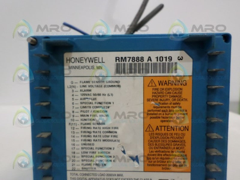 HONEYWELL RM7888A1019 BURNER CONTROL UNMP