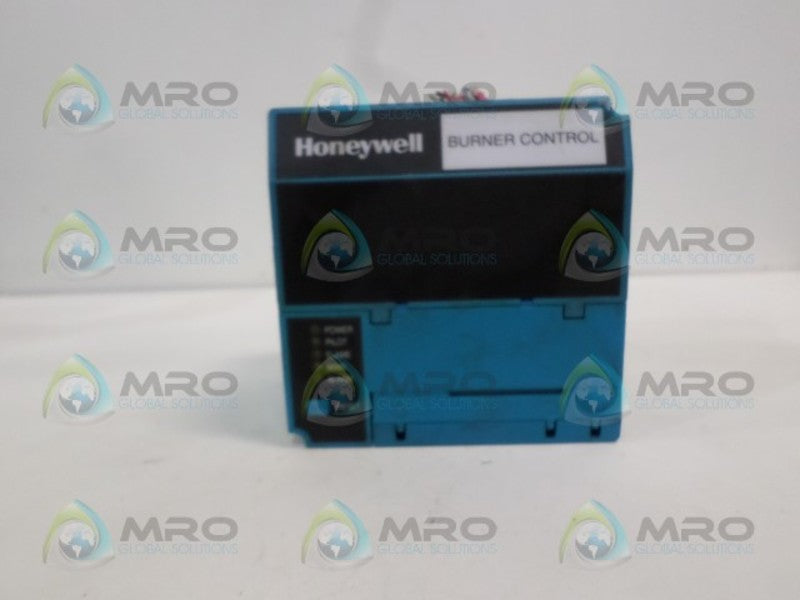 HONEYWELL RM7890B1014 BURNER CONTROL *USED*