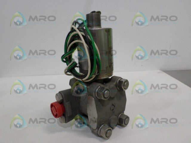 SCHLUMBERGER PA3040-030-12-23-XX-XX-13 PRESSURE TRANSMITTER *NEW NO BOX*
