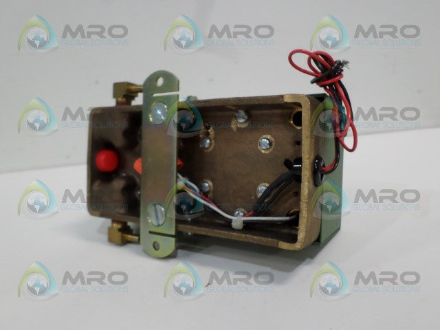 JOHNSON CONTROLS N-6810-1 TRANSDUCER *NEW NO BOX*