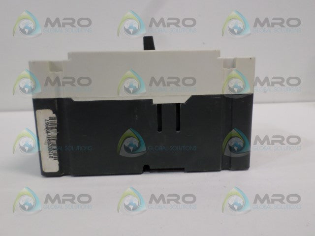 CUTLER HAMMER HMCP007C0C CIRCUIT BREAKER 7A *NEW NO BOX*