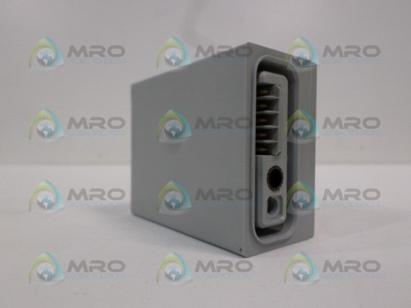 ECA PHOTOSWITCH 42DTB-5000 TERMINAL BASE  NSNP