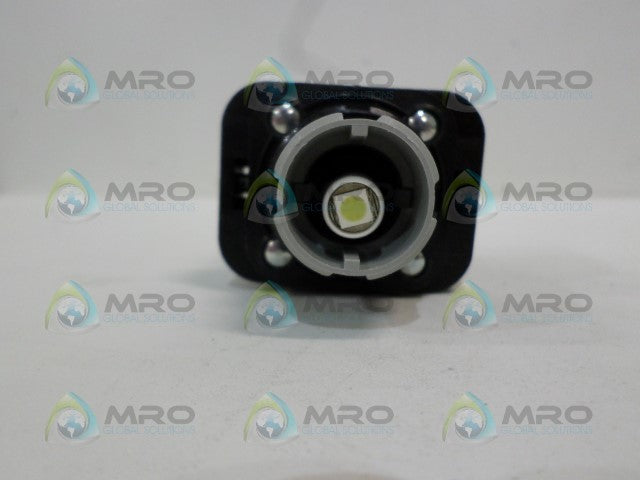 ALLEN BRADLEY 800H-QRBH2W SER. G WHITE PILOT LIGHT (AS PICTURED) *USED*