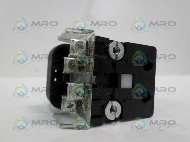ALLEN BRADLEY 800H-QRBH2W SER. G WHITE PILOT LIGHT (AS PICTURED) *USED*