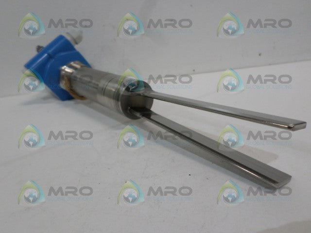 ENDRESS+HAUSER SOLIPHANT M FTM51-AGG2L1A32AA VIBRONIC LEVEL SWITCH *NEW NO BOX*