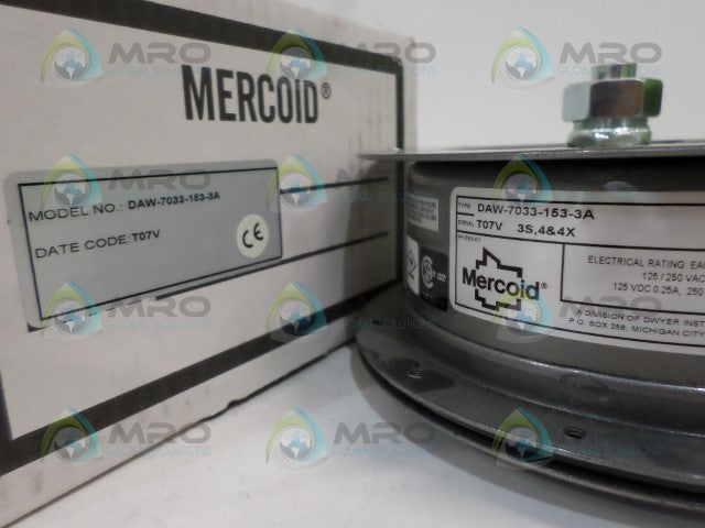 MERCOID DAW-7033-153-3A PRESSURE SWITCH *NEW IN BOX*