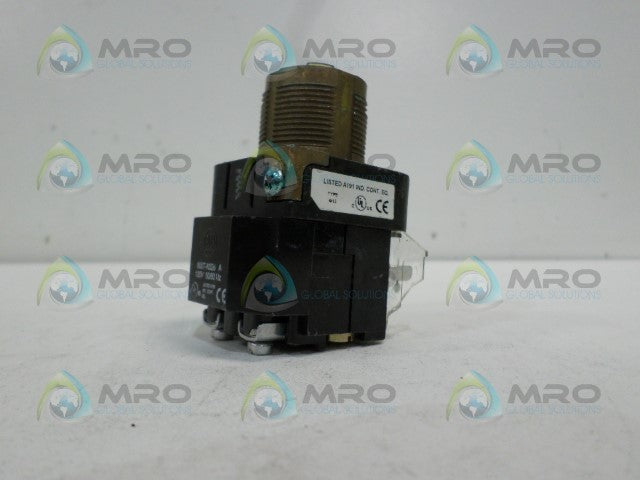 ALLEN BRADLEY 800T-16HR17KB6AX SER. U SELECTOR SWITCH *USED*