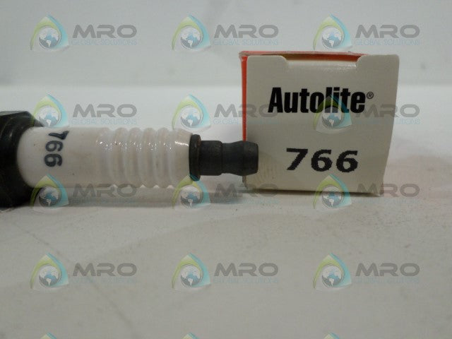 AUTOLITE 766 SPARK PLUG *NEW IN BOX*