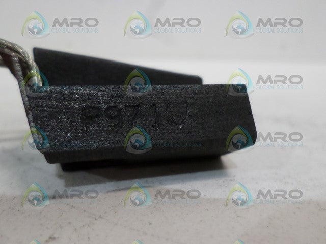 NATIONAL P971 CARBON BRUSH *NEW NO BOX*