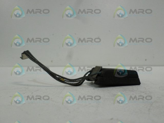 INDUSTRIAL MRO DX T563 CARBON BRUSH *NEW NO BOX*