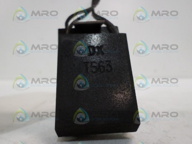 INDUSTRIAL MRO DX T563 CARBON BRUSH *NEW NO BOX*