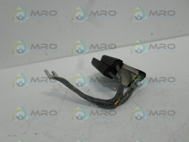 INDUSTRIAL MRO GW T563 CARBON BRUSH *NEW NO BOX*