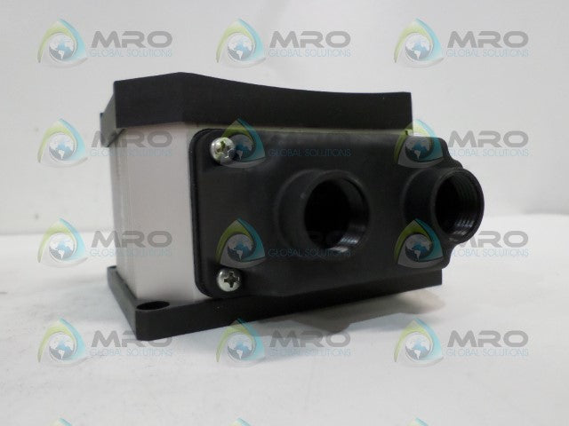 HYDAC EDS1792-P-100-000 907535 PRESSURE SWITCH 1450 PSI *NEW IN BOX*