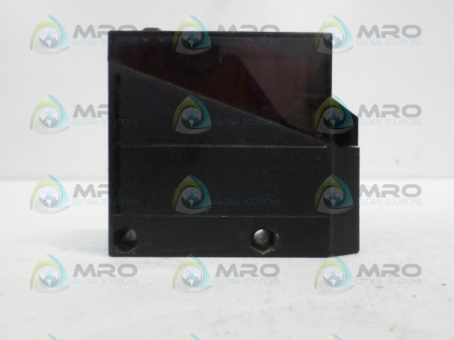 OMRON E3JM-R4M4-US PHOTOELECTRIC SENSOR *USED*