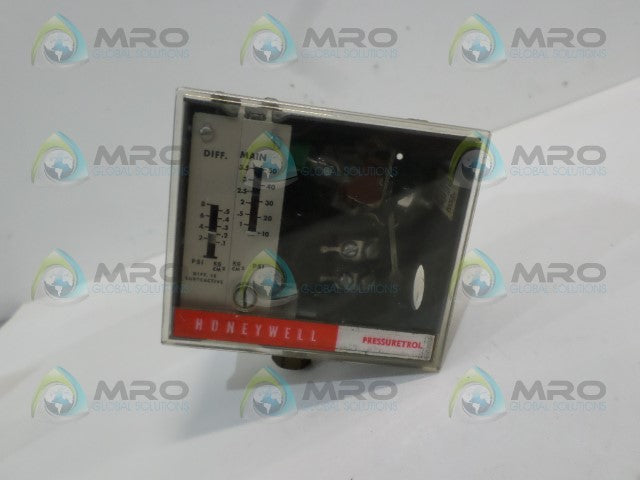HONEYWELL L404V1038 PRESSURETROL PRESSURE CONTROLLER *USED*