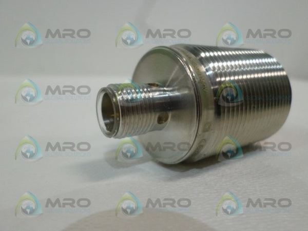 IFM EFECTOR IIS204 PROXIMITY SENSOR  NSMP