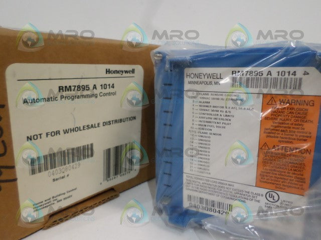 HONEYWELL RM7895A1014 AUTOMATIC PROGRAMMABLE CONTROL *NEW IN BOX*