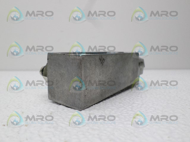 FESTO FR-4-1/4-C MANIFOLD BLOCK *NEW NO BOX*