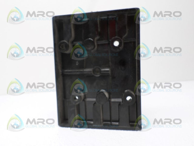 MARATHON 6F30A3B FUSEHOLDER *USED*