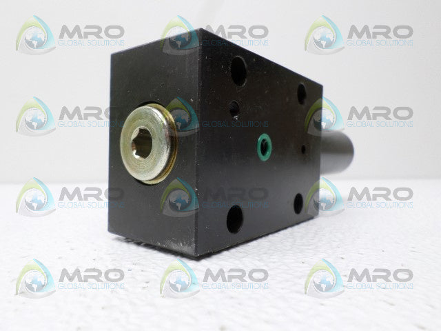 MOOG ZDBDP04A2008G/EP210BAR HYDRAULIC VALVE *NEW NO BOX*