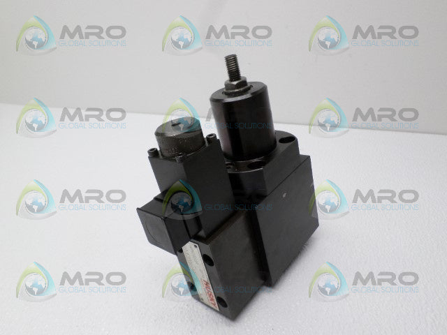 HUSKY 632040 PCMEE30C1C0ZX3B SOLENOID VALVE *NEW NO BOX*