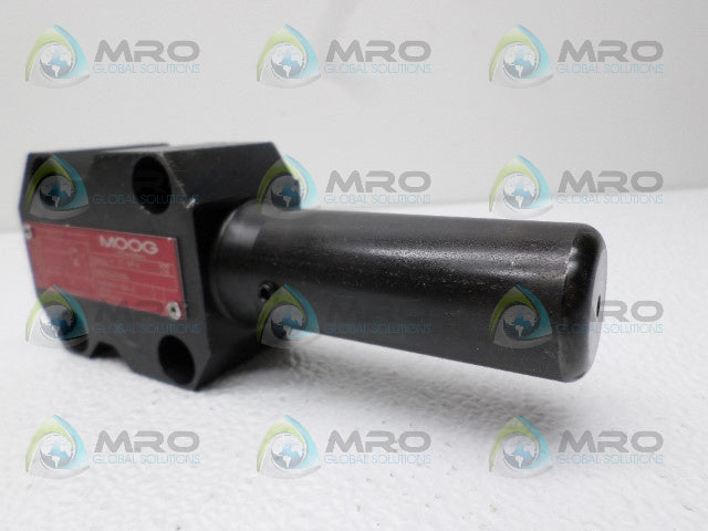 MOOG 706294 XDB10047-000-21 DBDP04A2008G PROPORTIONAL VALVE *NEW NO BOX*