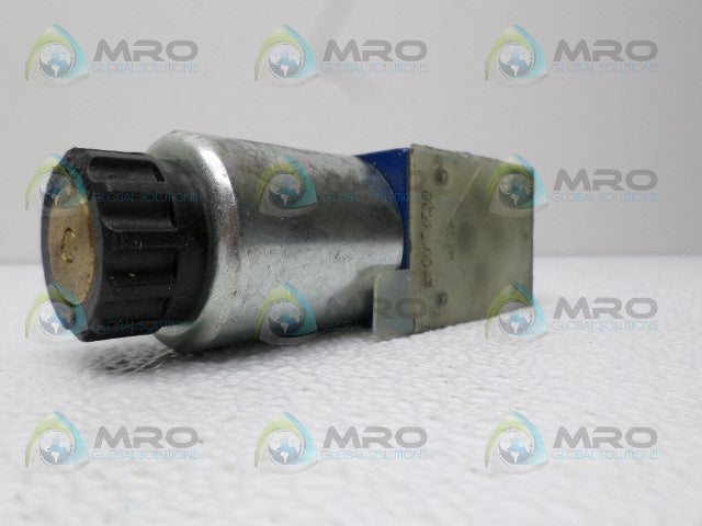 REXROTH 4WE6D62/EG24N9K4/V DIRECTIONAL SOLENOID VALVE *USED*