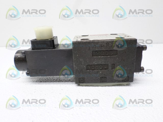 MOOG 722447 XWB10087-000-21 WE42PO6C21PAOBN SOLENOID VALVE *NEW NO BOX*