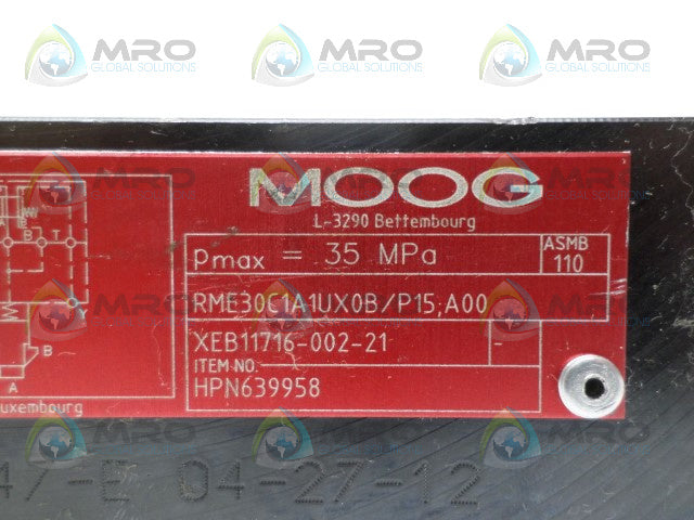 MOOG 639958 XEB11716-002-21 RME30C1A1UX0B/P15;A00 MANIFOLD VALVE *NEW NO BOX*
