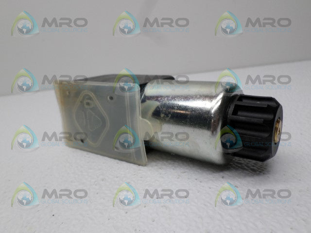MOOG X820-21PA-001N01 N-WE42P06H21PAOBN0 HYDRAULIC VALVE *NEW NO BOX*