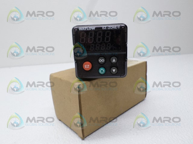 WATLOW PM6C2FJ-AREAAAA TEMPERATURE CONTROLLER *NEW IN BOX*