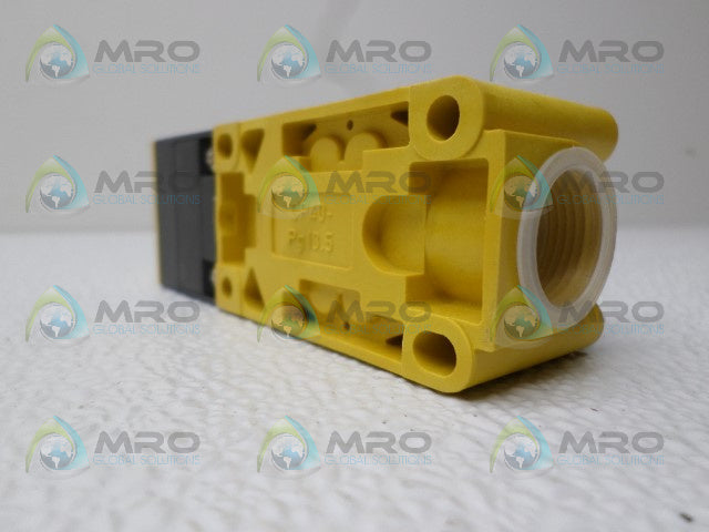 TURCK Ni20-CP40-FZ3X2 PROXIMITY SWITCH *NEW IN BOX*