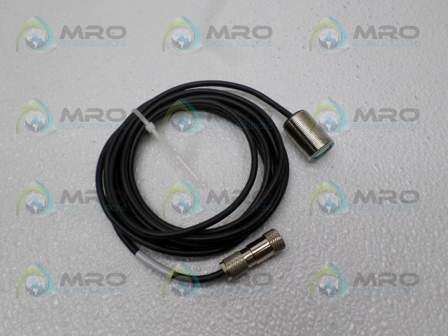 LEUZE ELECTRONIC DB18UP.1-25,2500 ULTRASONIC SENSOR *NEW NO BOX*