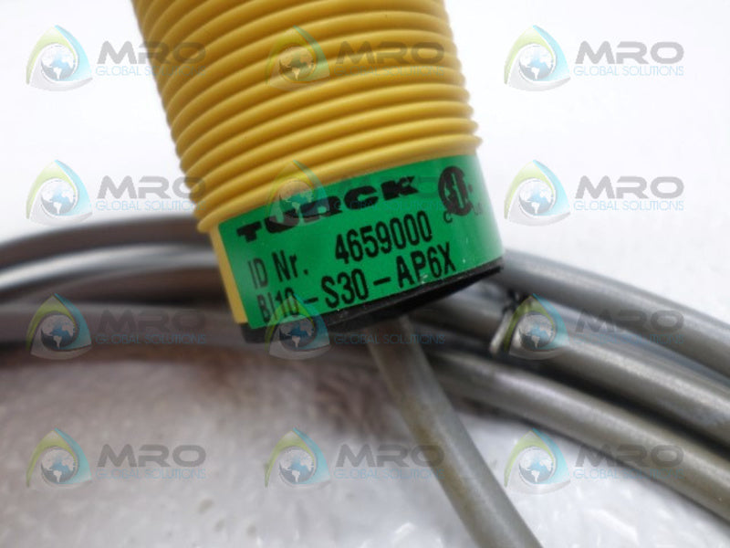 TURCK BI10-S30-AP6X INDUCTIVE PROXIMITY SENSOR *NEW NO BOX*
