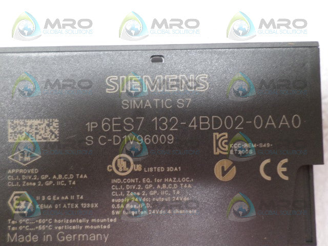 SIEMENS SIMATIC S7 6ES7132-4BD02-0AA0 DIGITAL OUTPUT MODULE *NEW NO BOX*