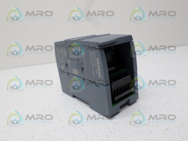 SIEMENS SIMATIC S7-1200 6ES7221-1BH32-0XB0 DIGITAL INPUT MODULE *NEW IN BOX*