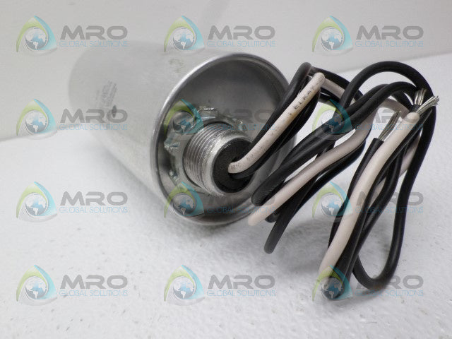 GENERAL ELECTRICAL 9LI8BBB301 PROTECTIVE CAPACITOR *NEW IN BOX*