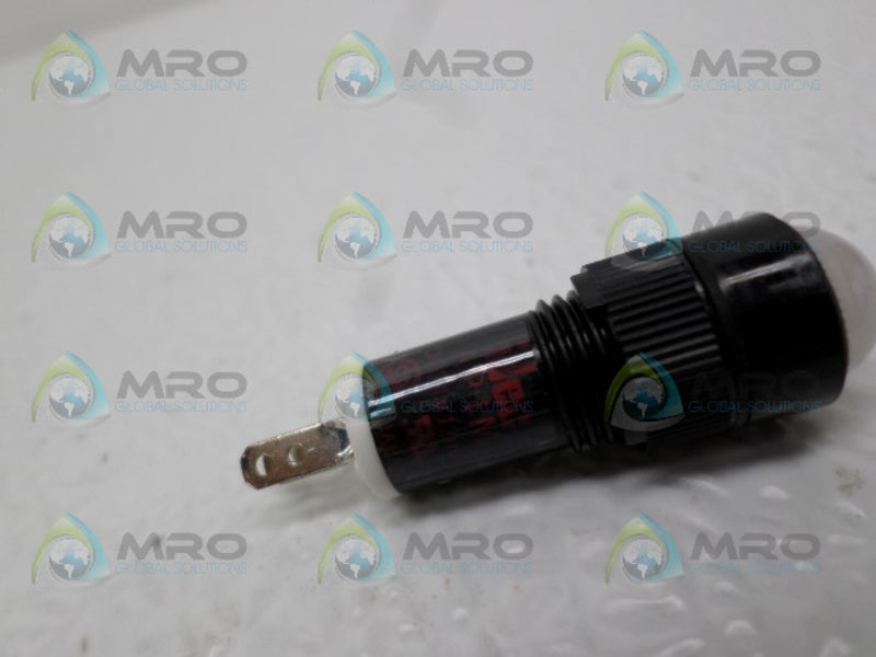 IDEC AP1M WHITE DOMED LED PILOT LIGHT  NSNP
