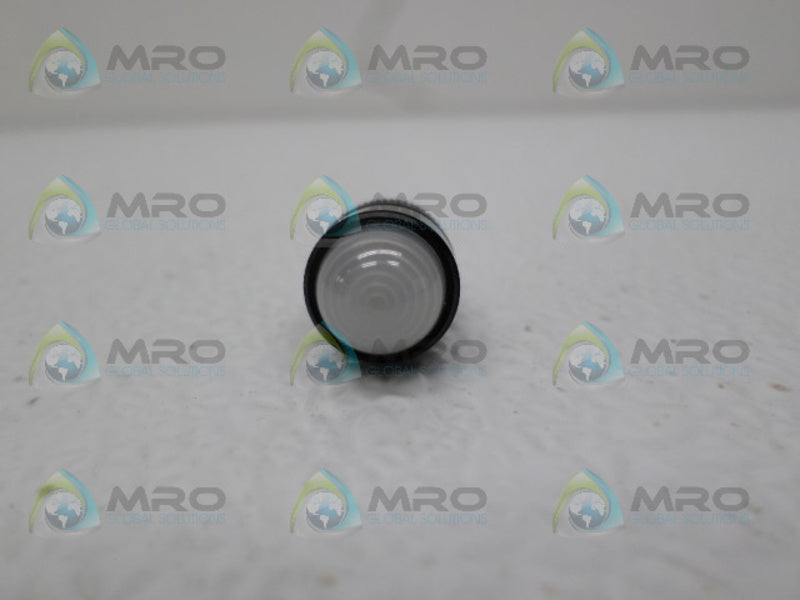 IDEC AP1M WHITE DOMED LED PILOT LIGHT  NSNP