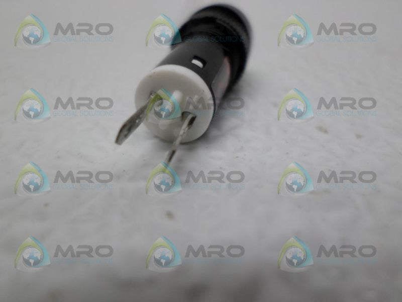 IDEC AP1M GREEN LED PILOT LIGHT  NSNP