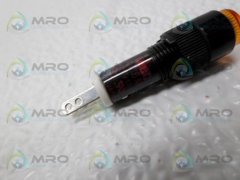 IDEC AP8M ORANGE LED PILOT LIGHT  NSNP